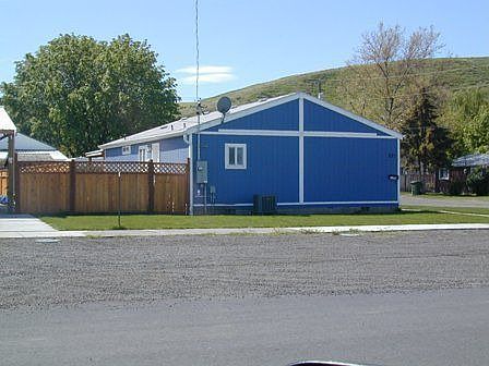 2nd image of 321 NW 2nd Ave