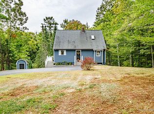 87 Beech Hill Rd, Freeport, ME 04032