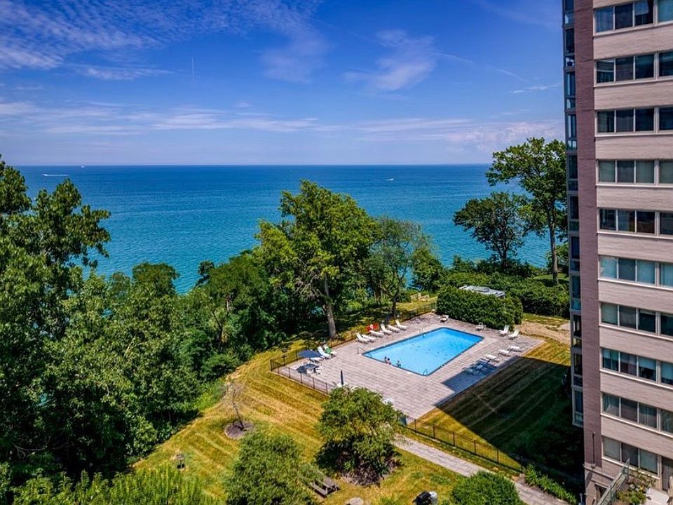 1st image of 12520 Edgewater Dr #1540