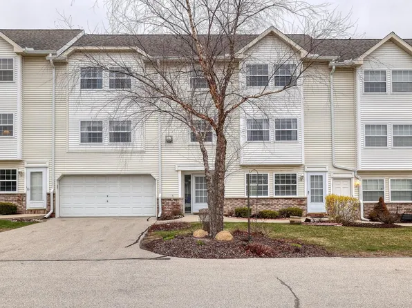 315 Kristin COURT WEST West, Brookfield, WI 53045