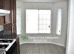 4th image of 12 Del Luna Ct