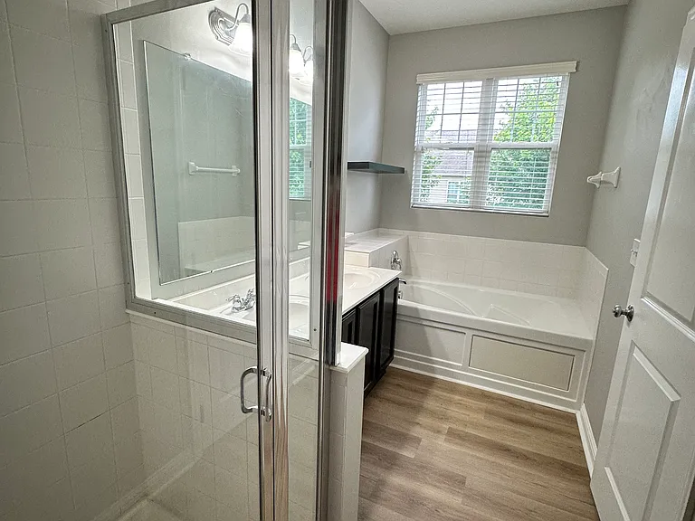 328 Lemery Dr — Photo 17