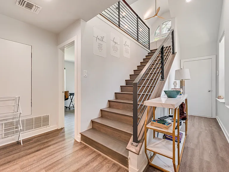 4926 Homer St — Photo 29