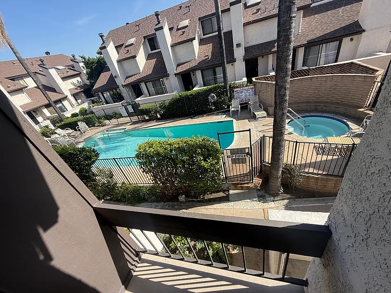 9625 Sylmar Ave #29 — Photo 3