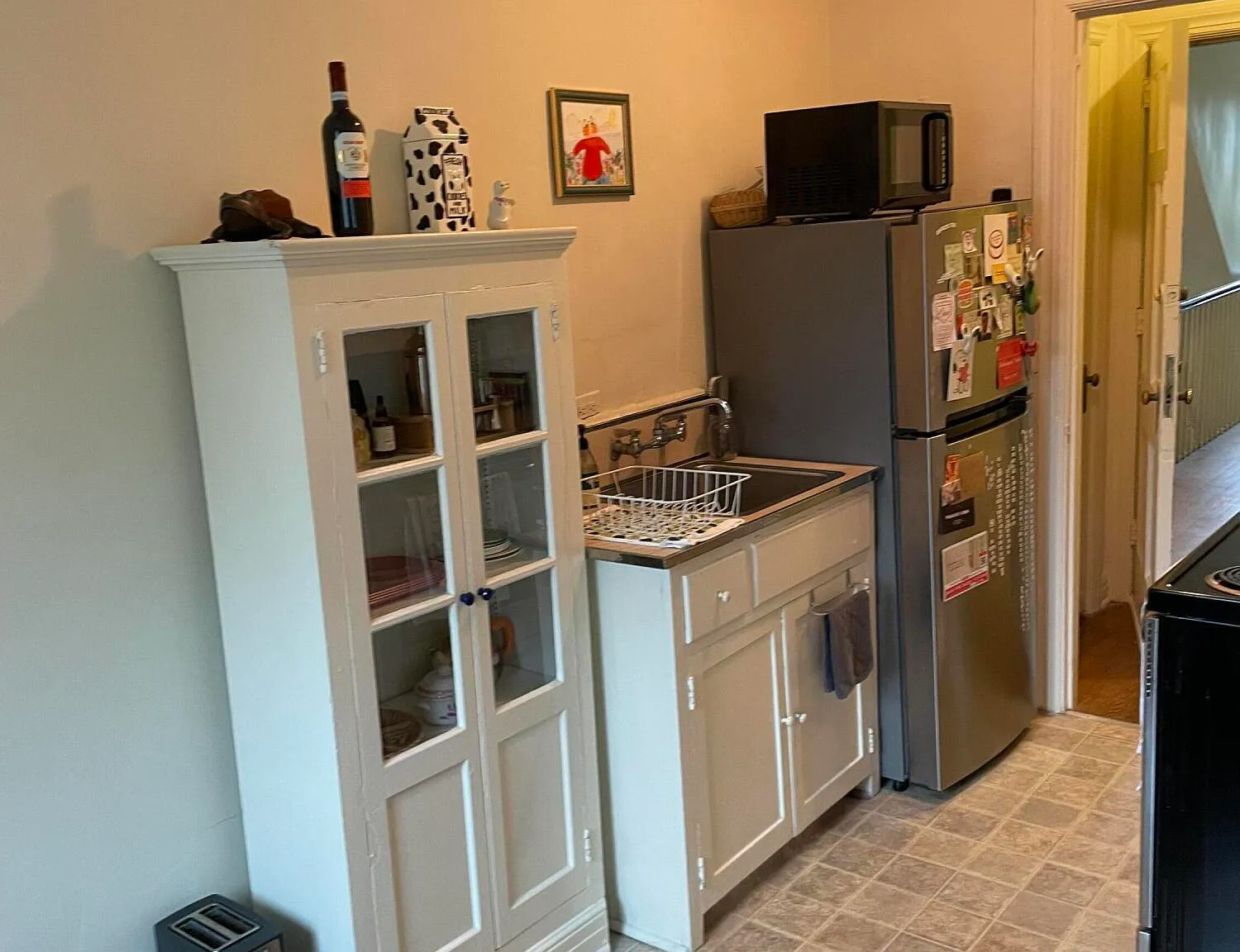 Studio, 1.0 bath, 750 sqft, $1,300 — Photo 4