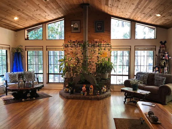 13094 Tranquility Ln, Nevada City, CA 95959