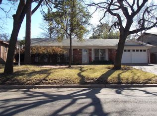 1008 Redbud Ct, Arlington, TX 76012