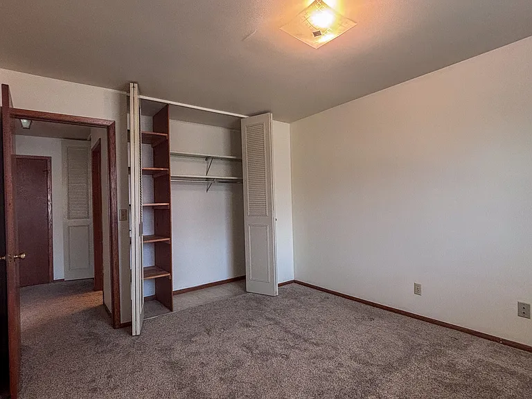 905 Oak Ave #106 — Photo 5