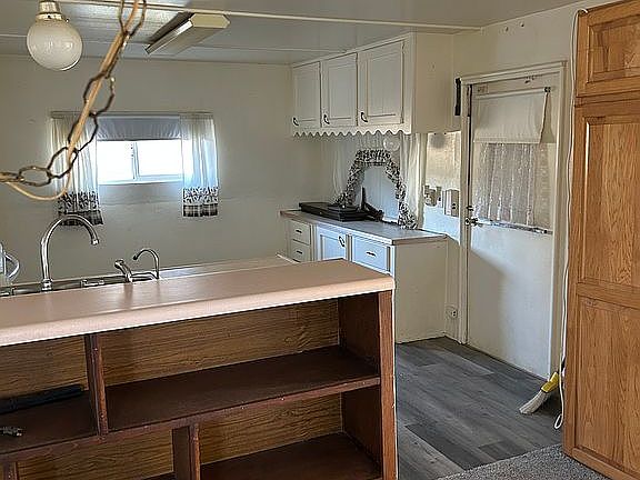 Dining Room/Kitchen Divider
