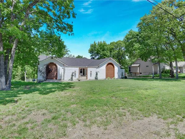 18608 W 66th Pl, Shawnee, KS 66218