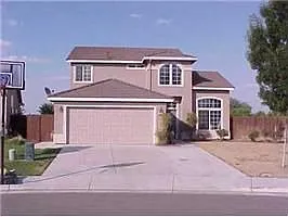 866 Cedar Ln photo 1