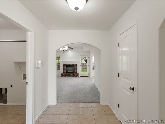3rd image of 3286 S 201st East Ave