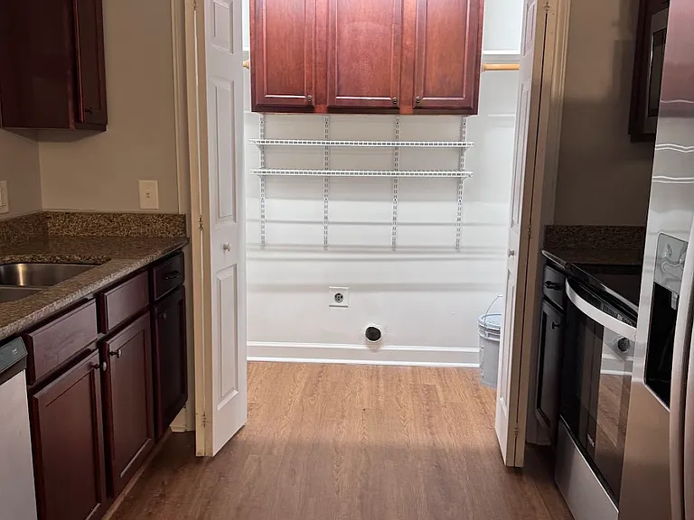 830 Eagles Nest Dr — Photo 14