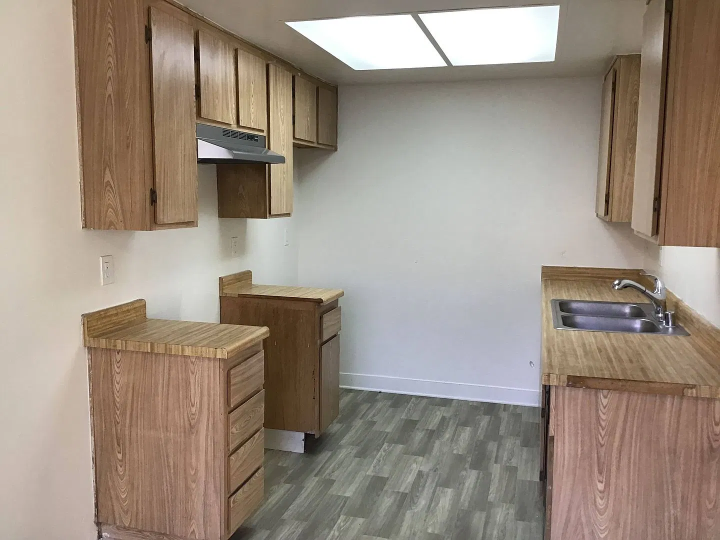 Brown/Gardenia — Photo 4