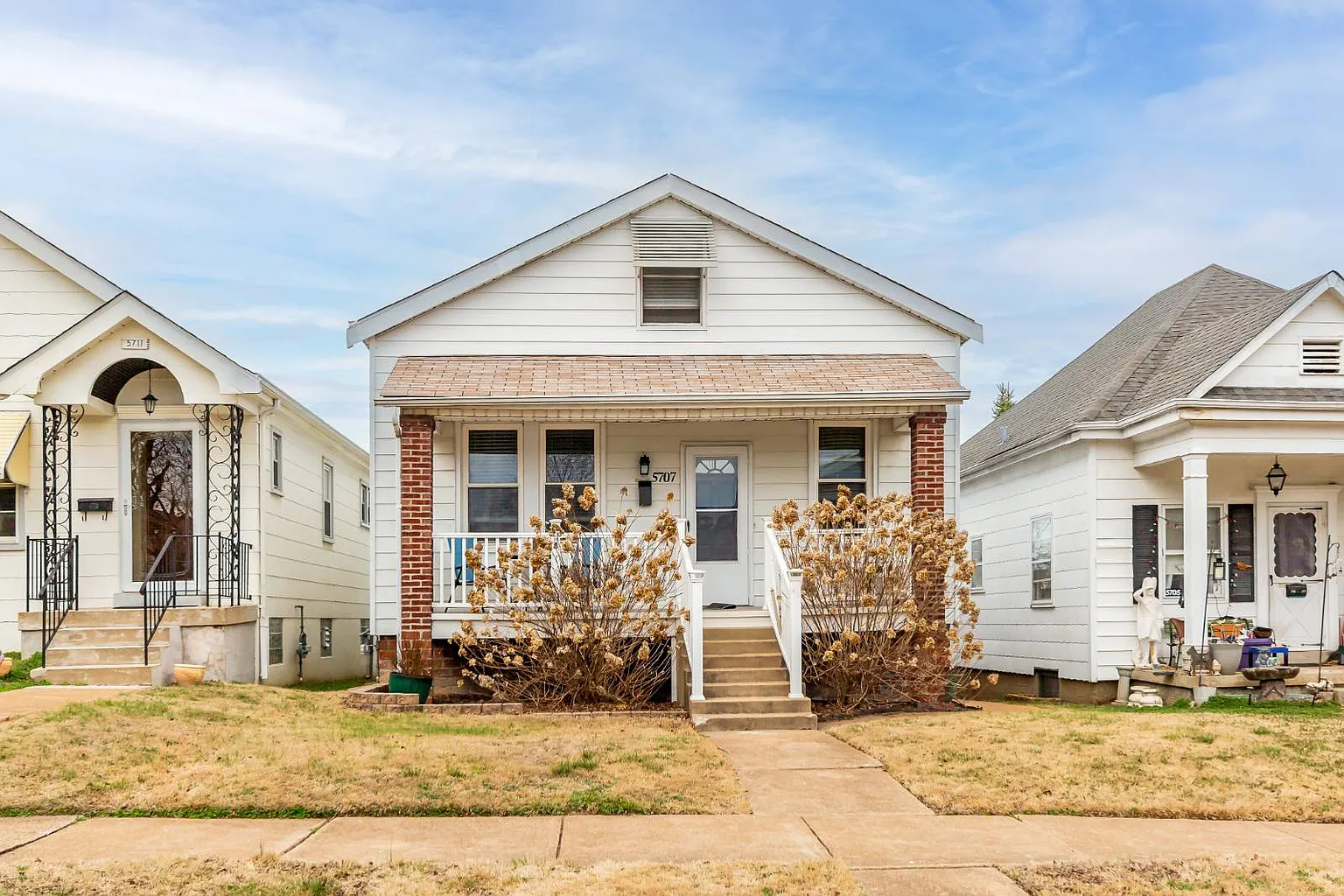 5707 Lansdowne Ave photo 1