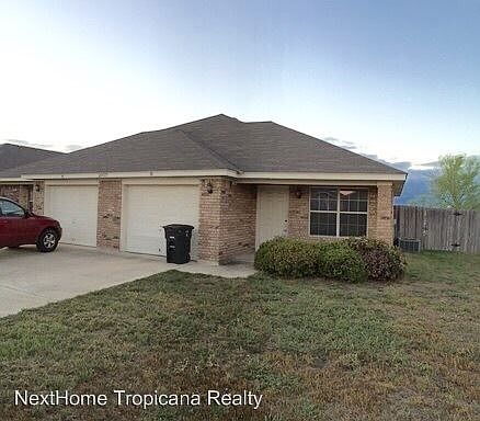 1st image of 2107 Schorn Dr APT B