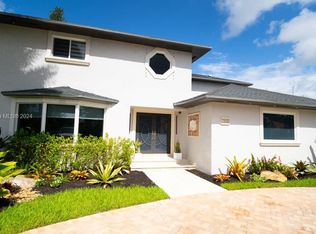 7000 SW 95th Ct, Miami, FL 33173