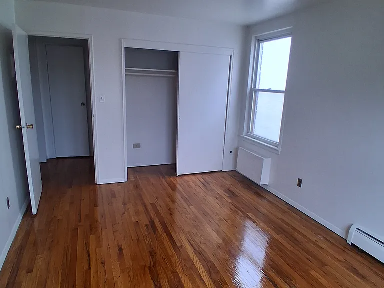 300 E 2nd St #3L — Photo 3