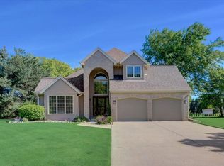 26426 Hummingbird Dr, Wind Lake, WI 53185