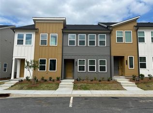 1582 Driggs Dr NW, Atlanta, GA 30318