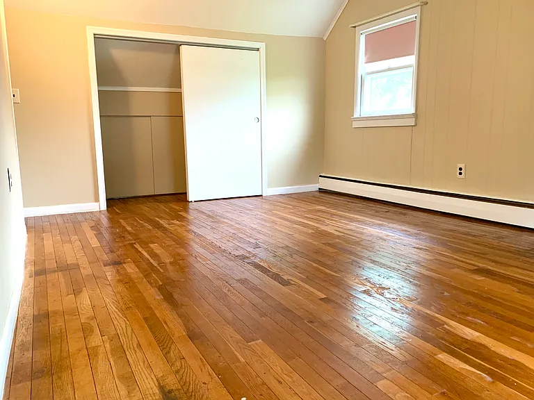 373 Heritage Ln — Photo 14