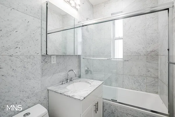 Rented by MNS Marketing | media 9