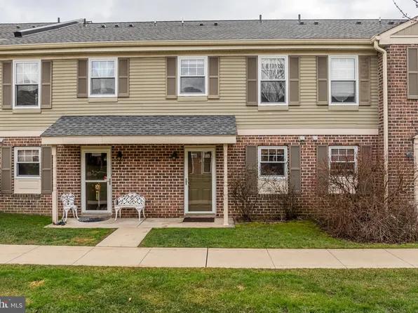 24 Barclay Ct Building 204-U-24, Blue Bell, PA 19422