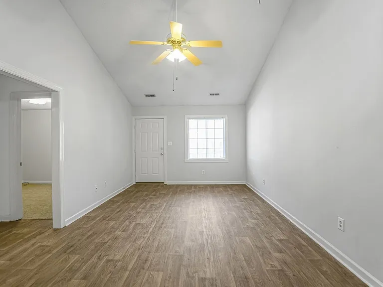 3418B Pear Tree Ct NW — Photo 7