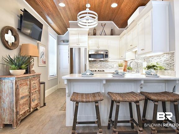 3rd image of 28888 Canal Rd #27