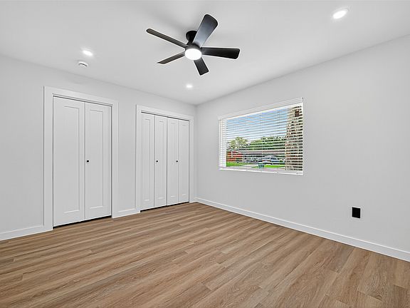 5th image of 7131 Mobud Dr #7131