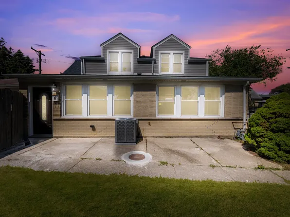4900 S Laramie Ave, Chicago, IL 60638