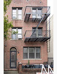 Rented by RealTegrity NY LLC