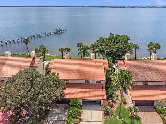 5th image of 3240 River Villa Way