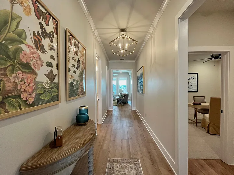 7123 Alexander Dr — Photo 3
