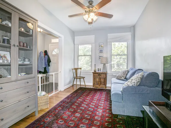770 Hobart Pl NW, Washington, DC 20001