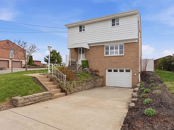 2nd image of 149 Speer St