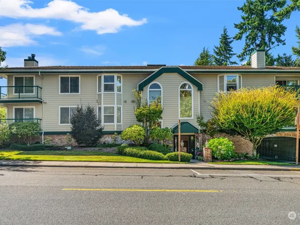 609 7th Avenue N #B303, Edmonds, WA 98020
