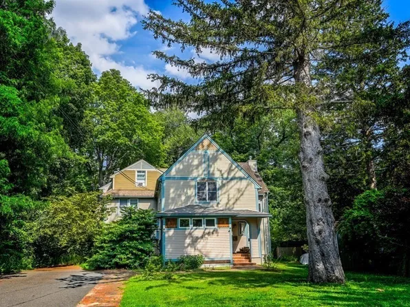 133 Franklin St #A, Northampton, MA 01060