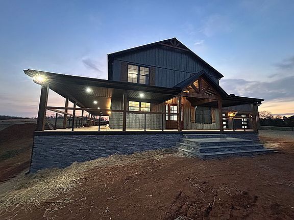 3rd image of 4521 Big Springs Rd