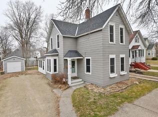 714 1st Ave NW, Faribault, MN 55021