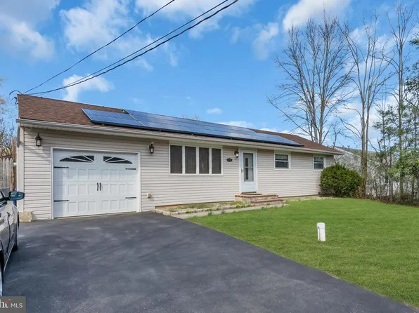 17 Anchorage Blvd, Bayville, NJ 08721