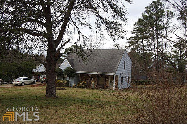 2nd image of 203 Trickum Hills Ln