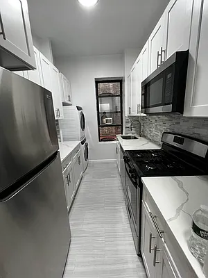 Rented by Salon Realty Corp | media 11