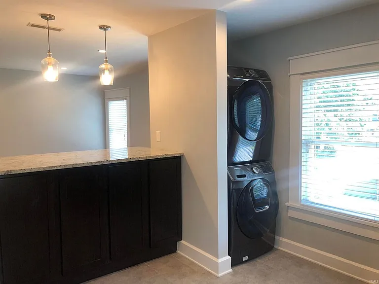 729 E Hunter Ave — Photo 19