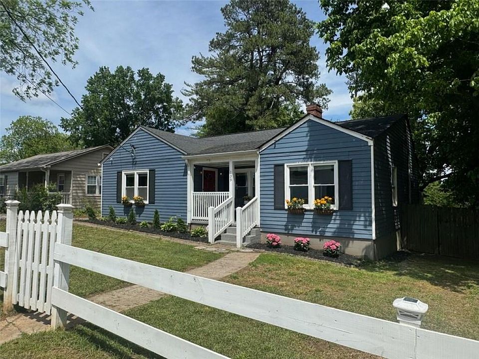 1st image of 139 Merritt St SE