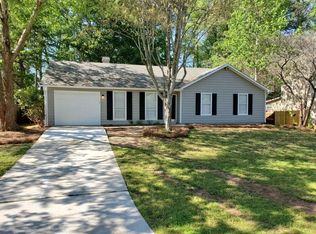 1171 Park Creek Cir, Lawrenceville, GA 30044