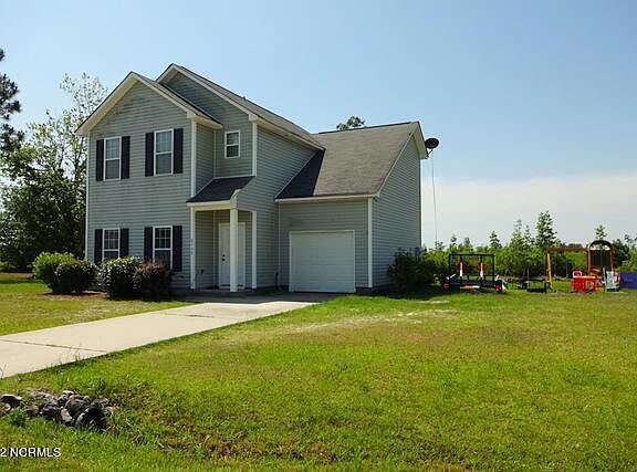3rd image of 8537 Heirloom Dr NE