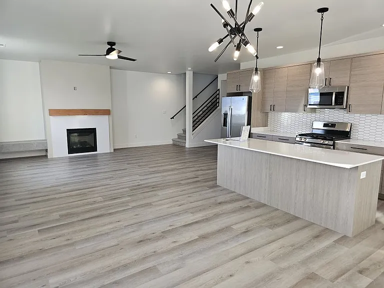 4612 Talking Tree Dr — Photo 2