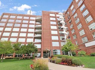 401 SW Water St UNIT 610, Peoria, IL 61602