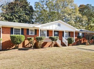3141 Holbrook Dr SW, Marietta, GA 30060